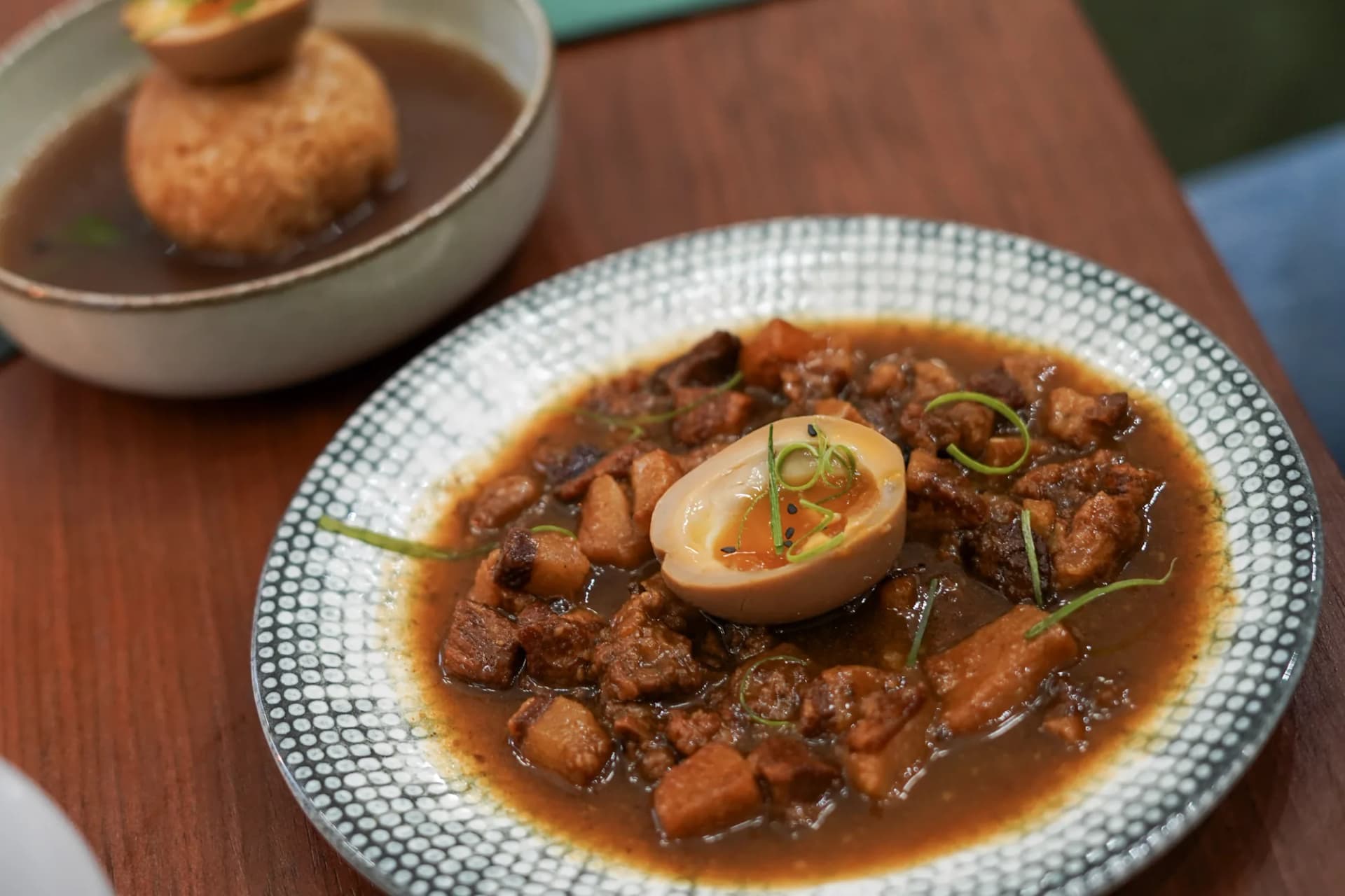 Street food taïwanaise au restaurant MAISON LE TÊ, Paris